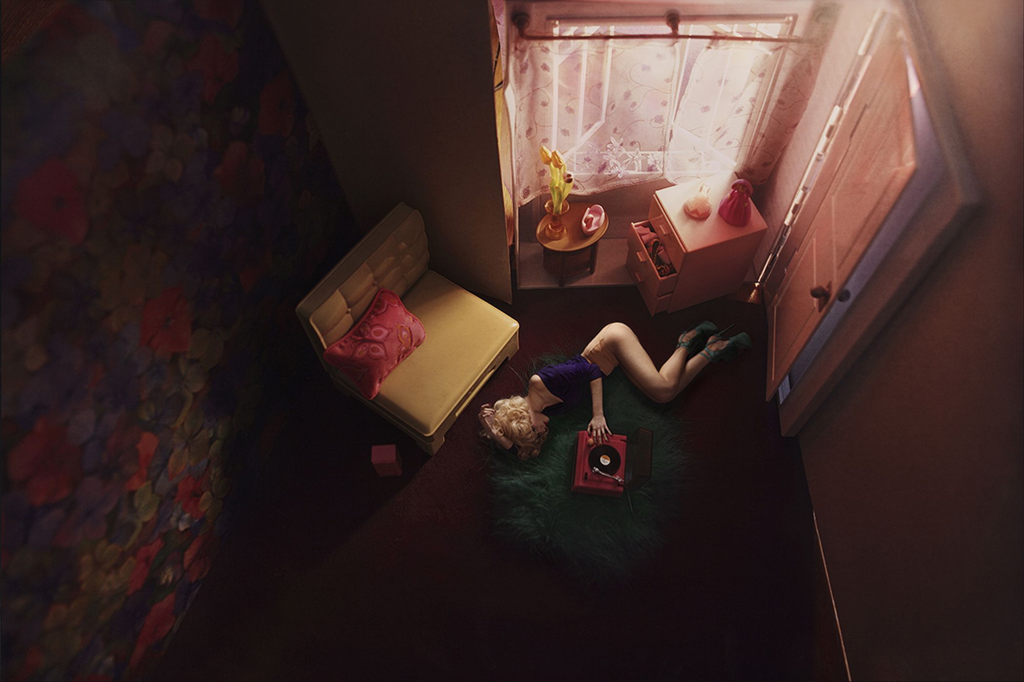sad glamour